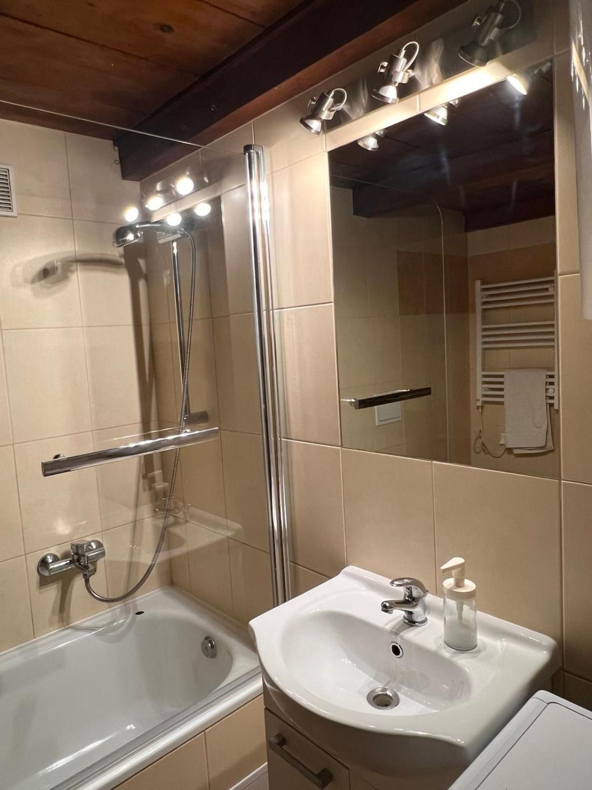 St Gertruda Apartment Free Parking Citybeat#2 Kraków Zewnętrze zdjęcie